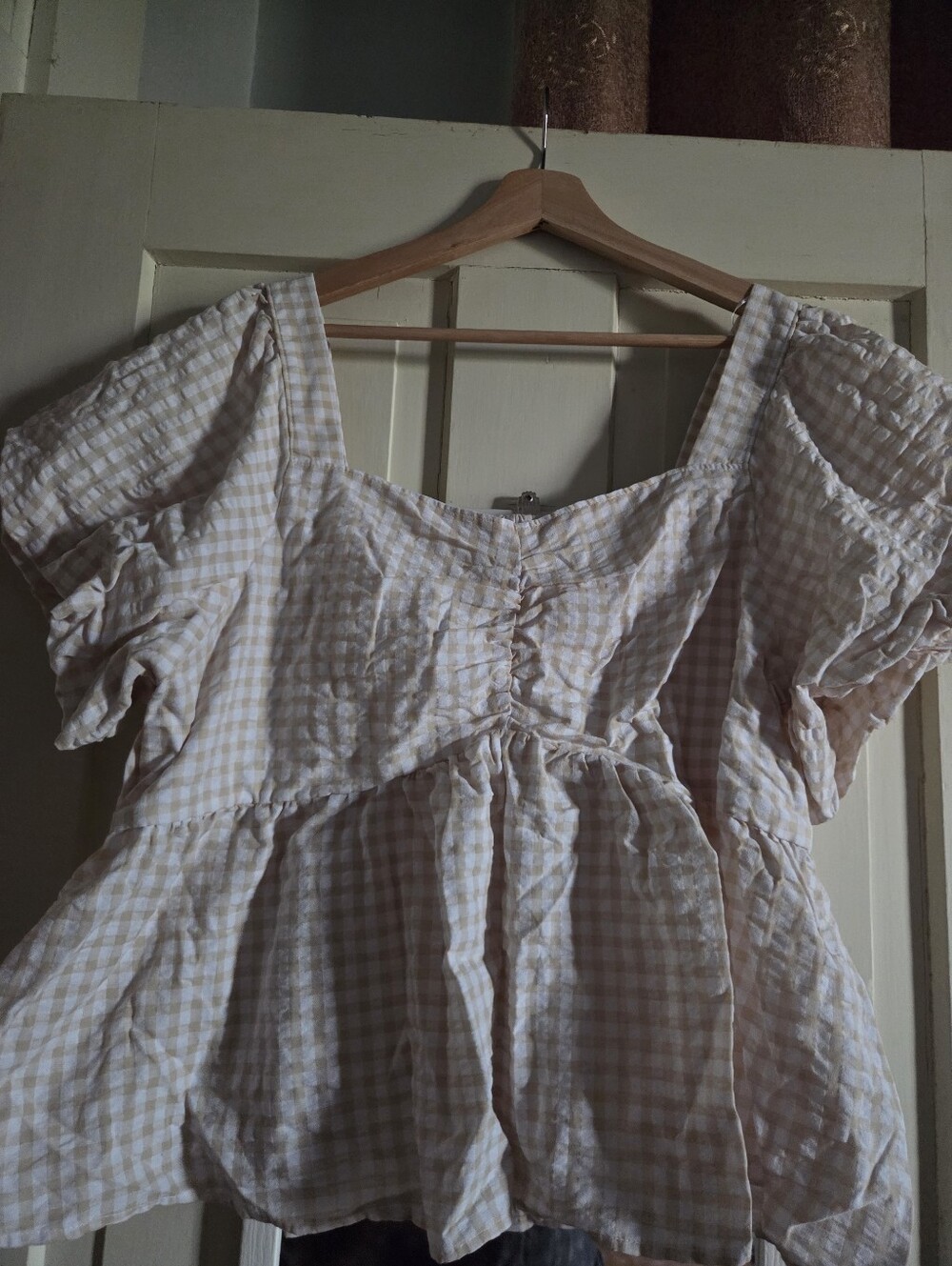 Gingham Puff Sleeve Top